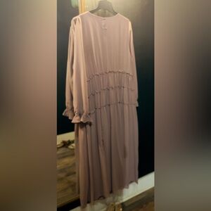 Elegant Long Sleeve Maxi Dress in Mauve